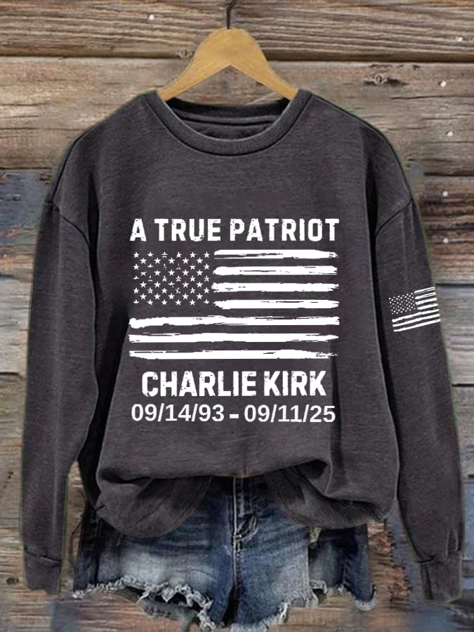 Women's Retro A True Patriot Print Sweatshirt