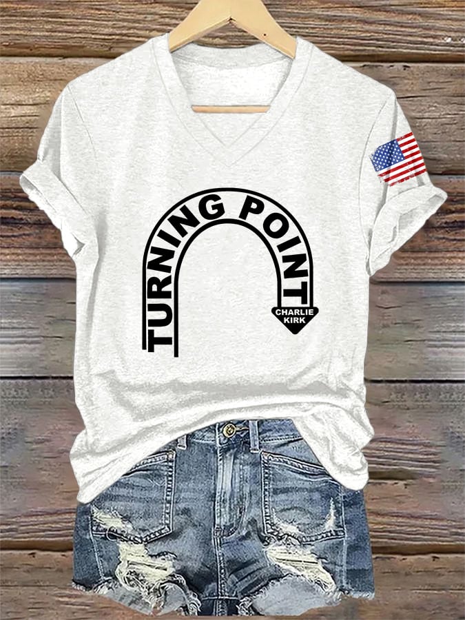 V-Neck Retro Turning Point Print T-Shirt