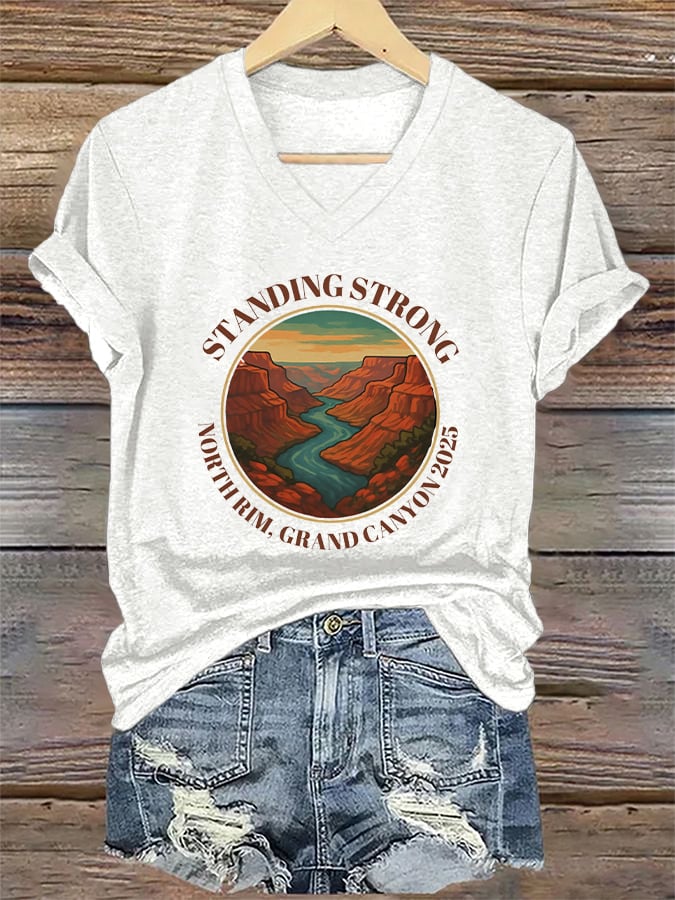 V-Neck Retro Standing Strong For Grand Canyon North Rim Lodge Fire 2025 Print T-Shirt