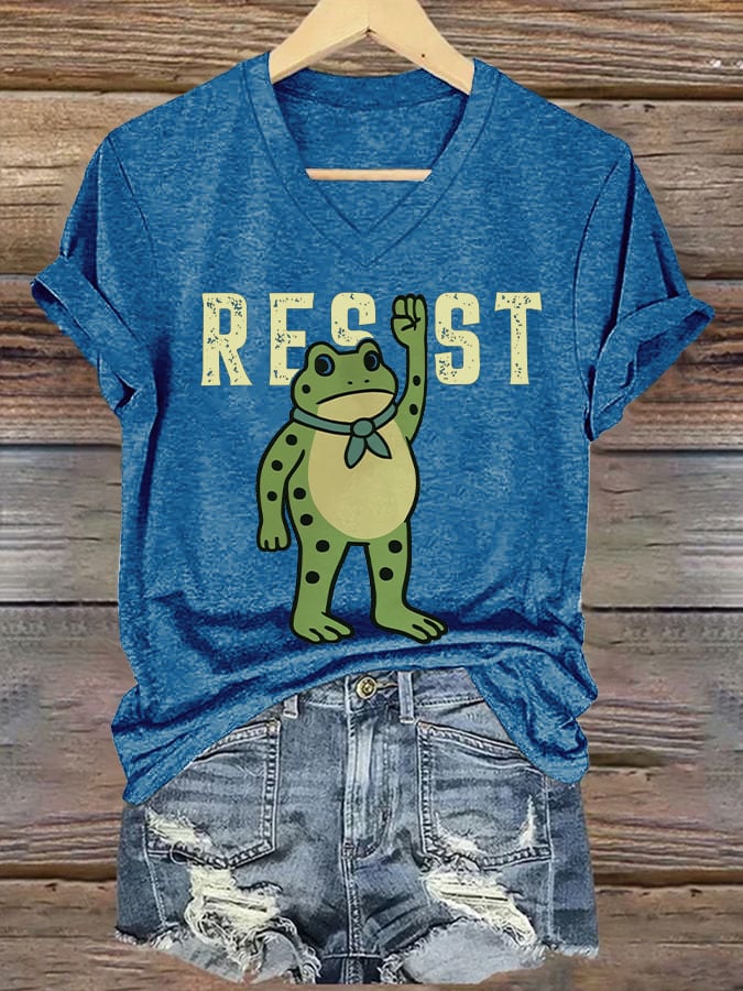 Women's Resist Frog Print V Neck T-shirt