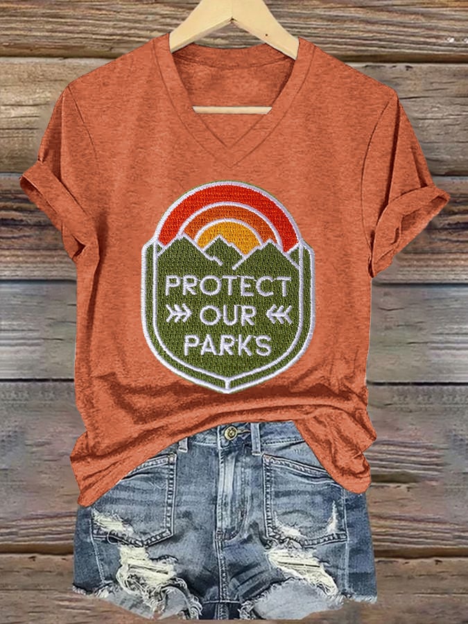 Women's Retro Protect Our Parks Print T-Shirt