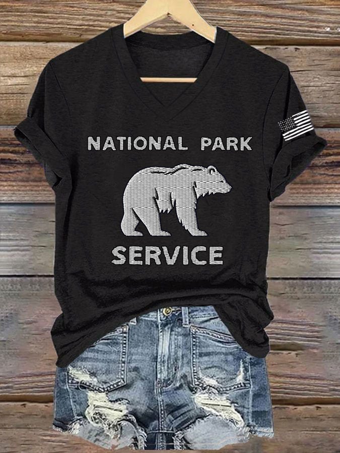 Women's Retro National Park Service Print T-Shirt