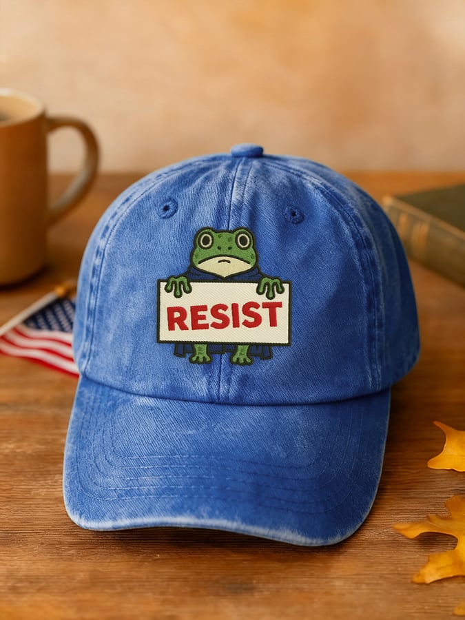 RESIST Print Vintage Baseball Cap
