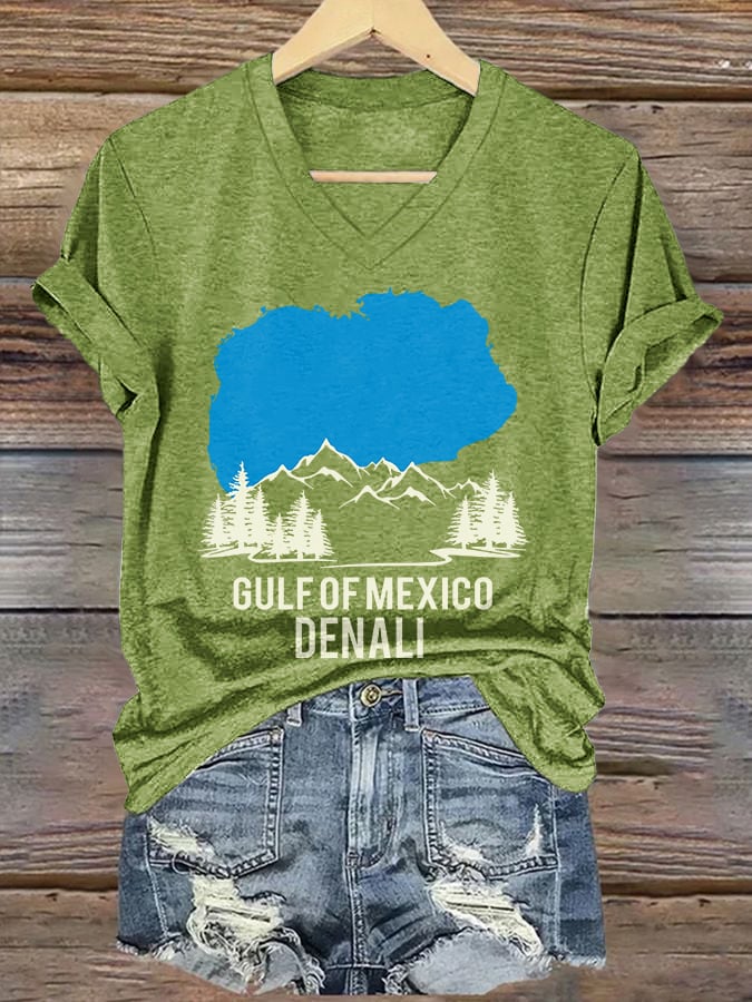 V-neck Retro From Denali To Gulf Of Mexico Print T-Shirt