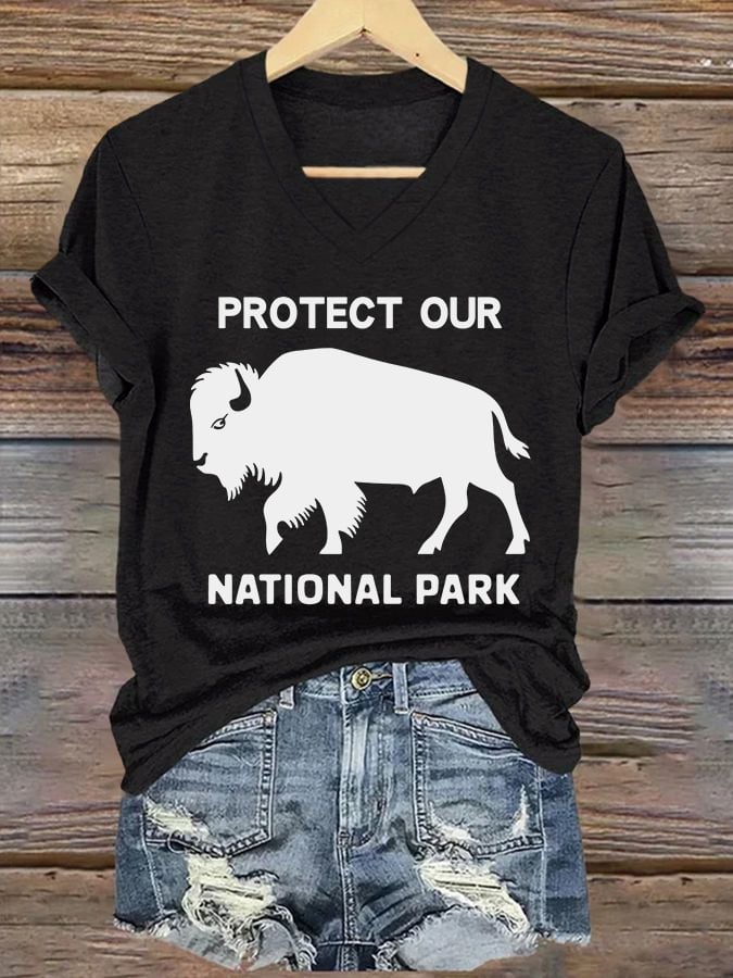 Women's Retro Protect Our National Parks Print T-Shirt