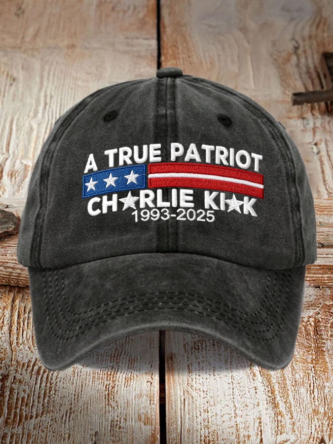 Unisex Commemorative Leader A True Patriot Print Hat