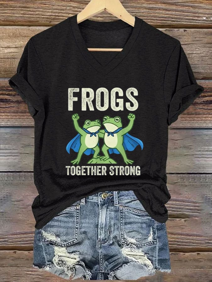 Women's Frogs Together Strong Printed T-Shirt