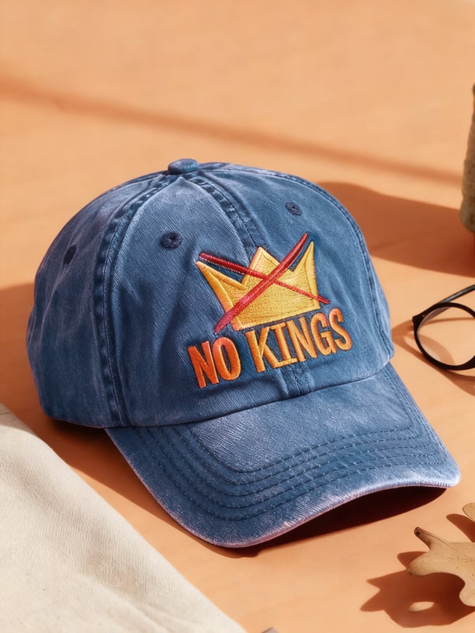 NO KINGS Crown Print vintage Baseball Cap