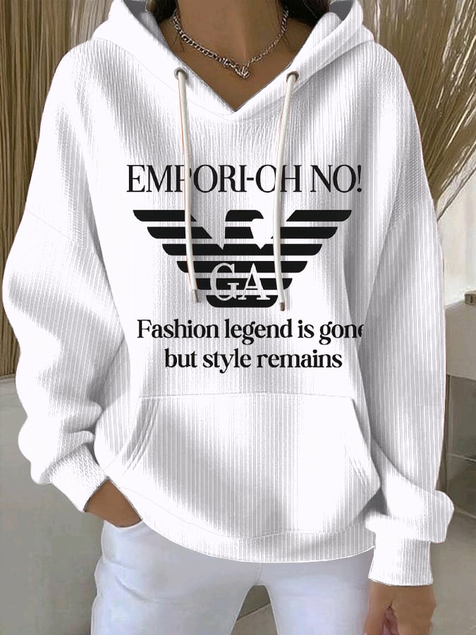 Women's Empori-Oh No! Fashion Legend Is Gon But Style Remains 1934-2025 Print Casual Sweatshirt