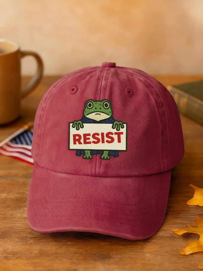 RESIST Print Vintage Baseball Cap