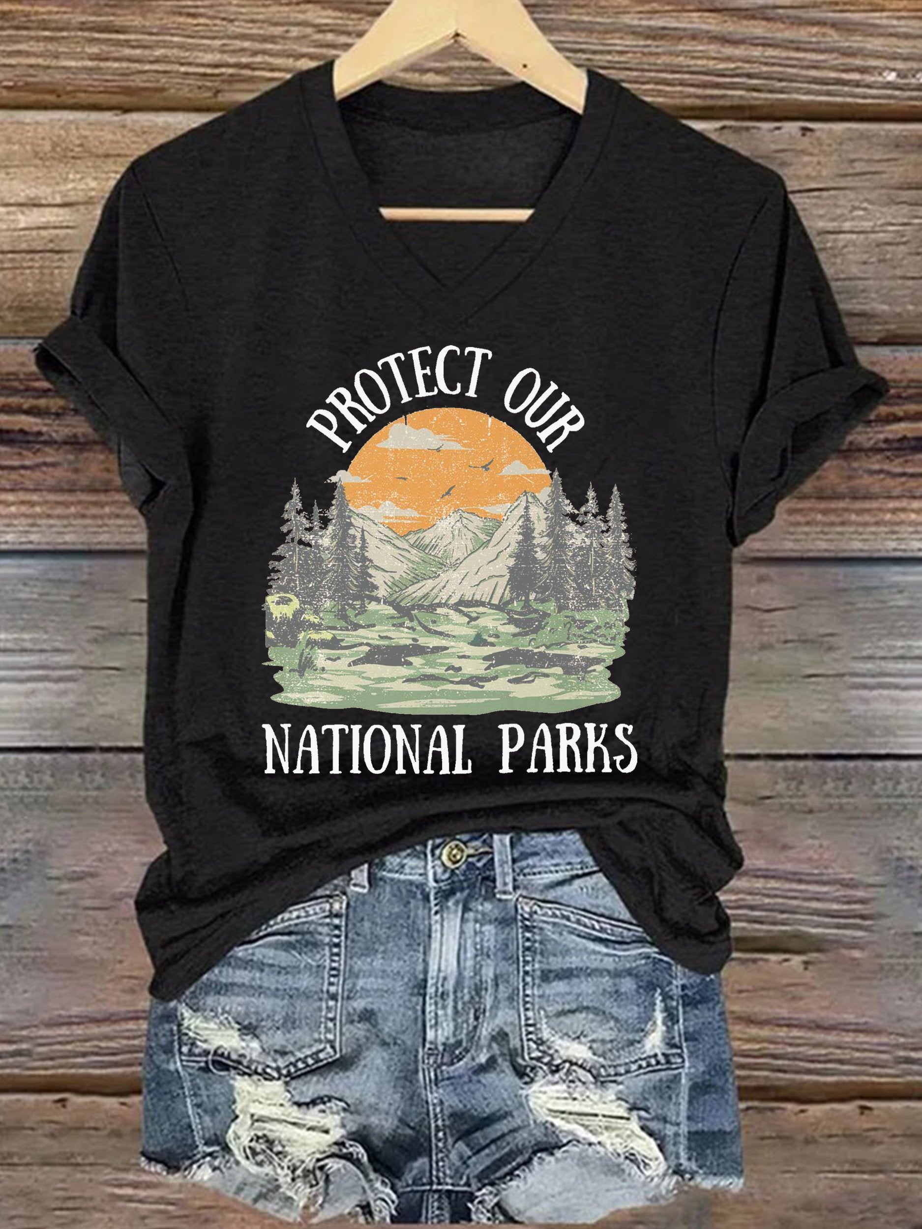 Women's Protect Our National Parks Printed Short-Sleeved T-Shirt