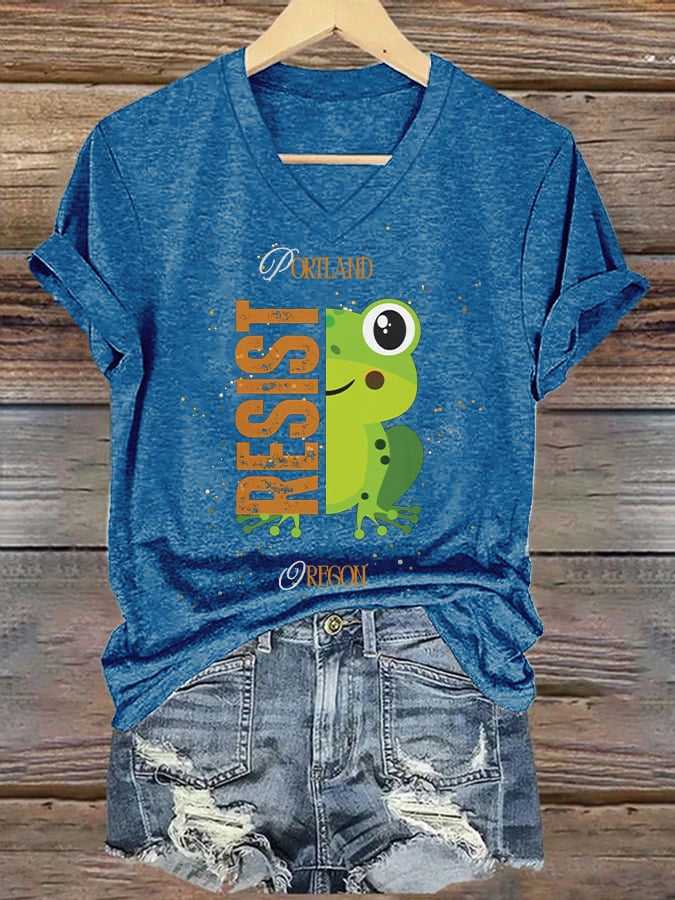 Women's Retro Portland Frog Protest Print T-Shirt