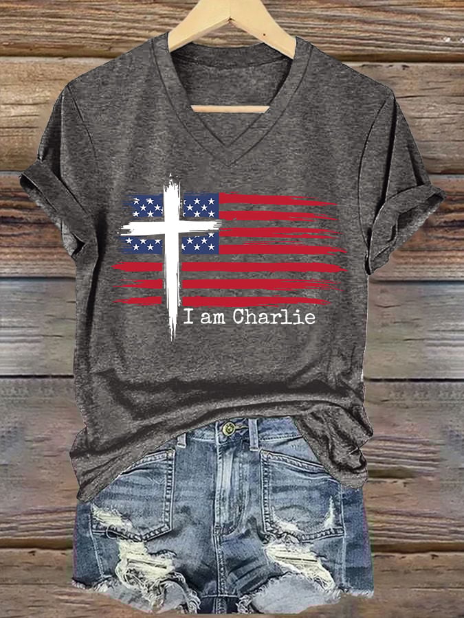 V-Neck Retro Faith Flag Cross I Am Print T-Shirt