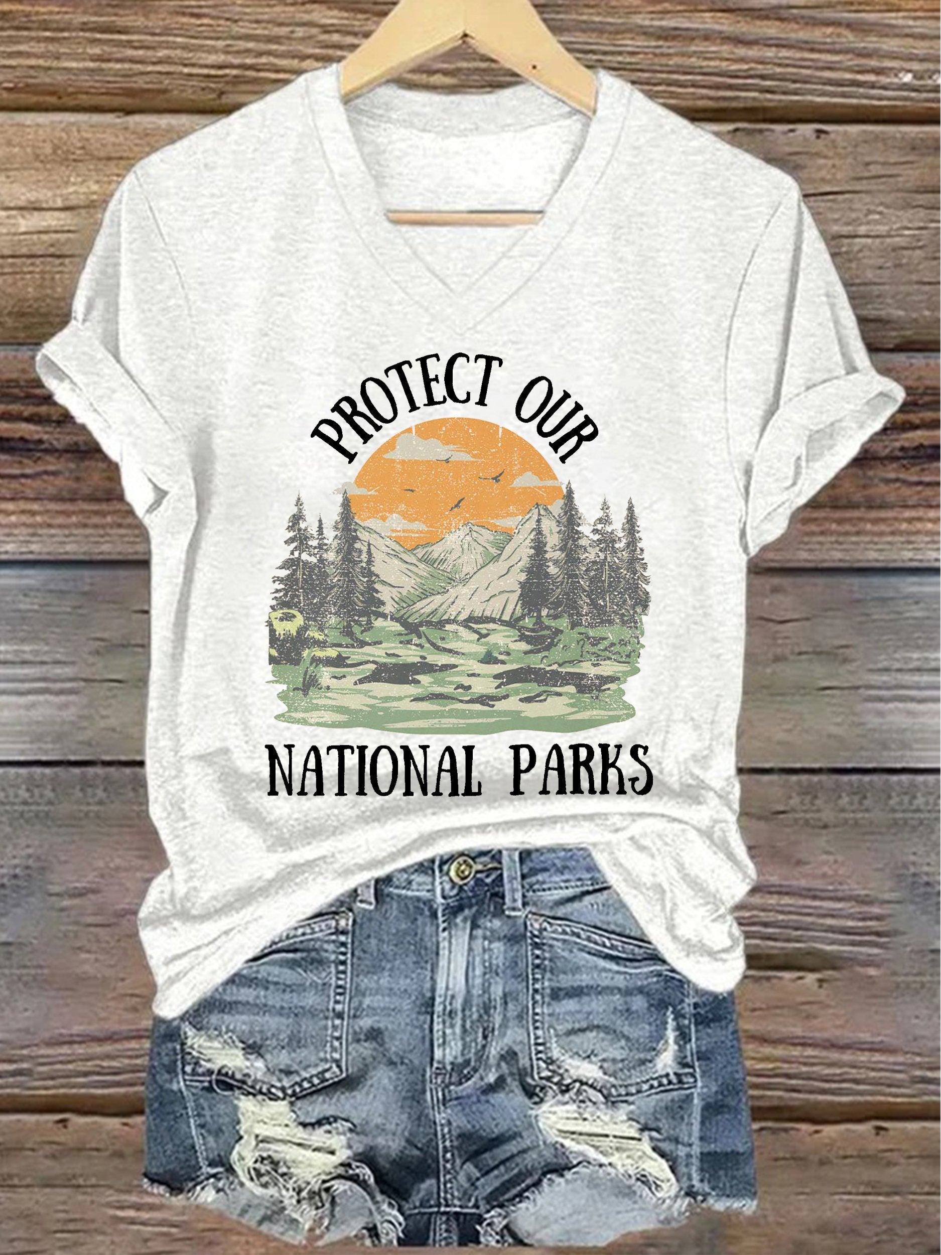 Women's Protect Our National Parks Printed Short-Sleeved T-Shirt