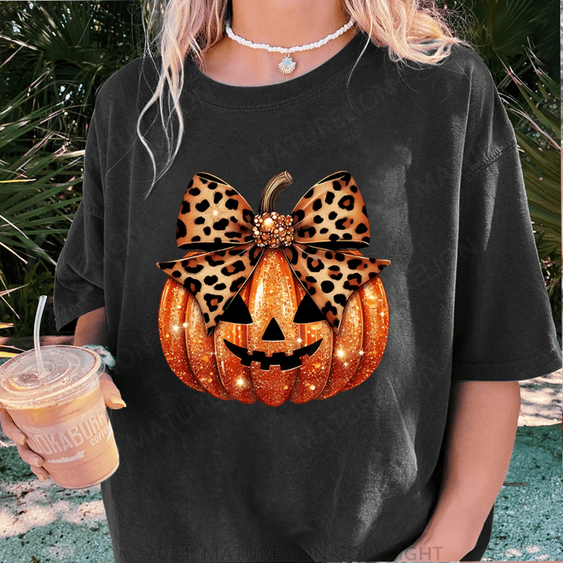 Maturelion Halloween Leopard Coquette Bow Pumpkin DTG Printing Washed Cotton T-Shirt