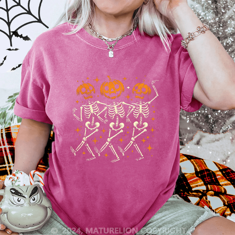 Maturelion Halloween Dancing Skeleton Washed T-Shirt