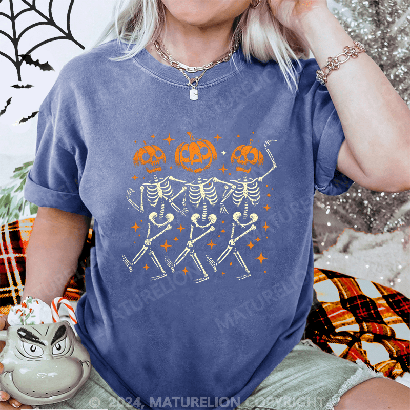Maturelion Halloween Dancing Skeleton Washed T-Shirt