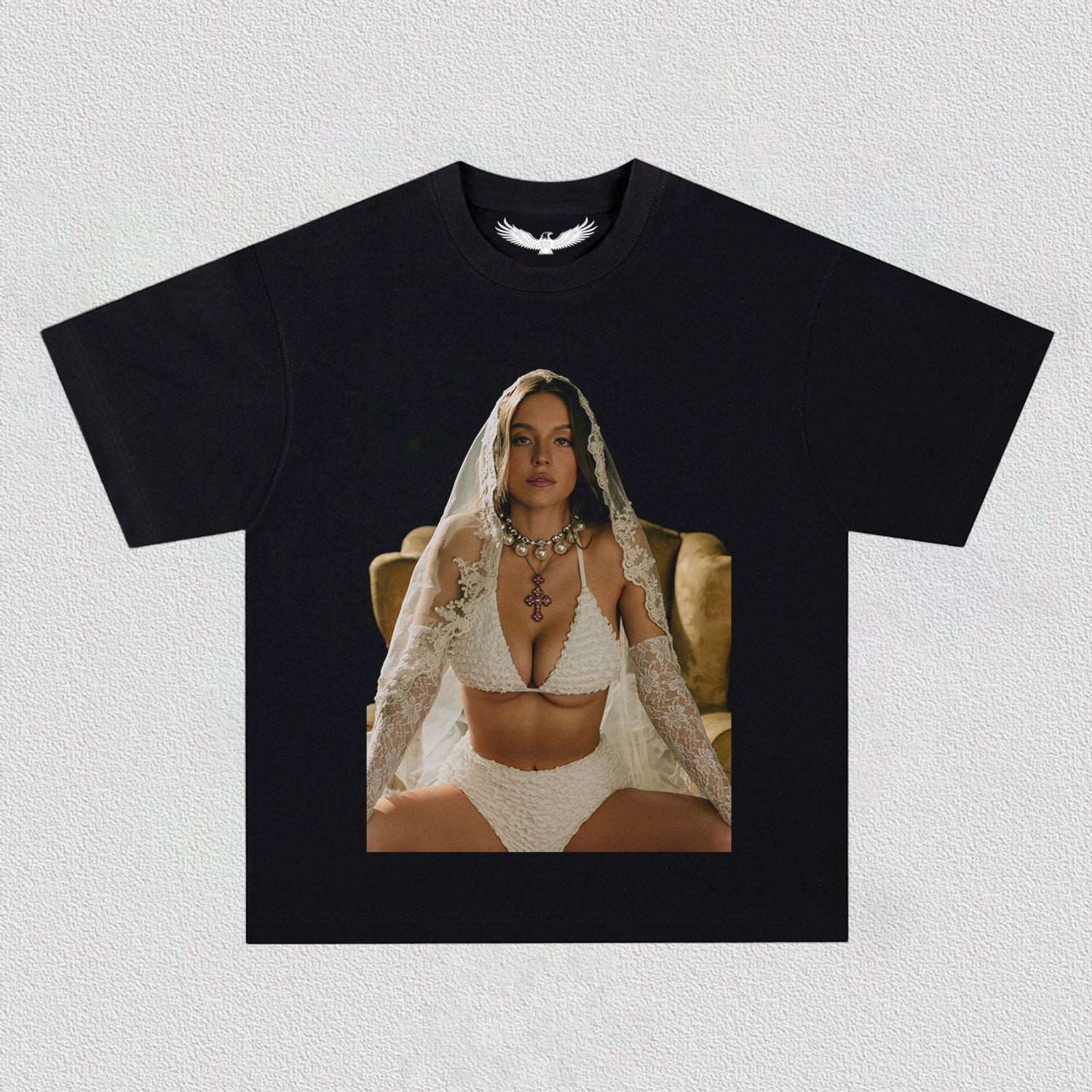 SYDNEY SWEENEY 12.5 TEE