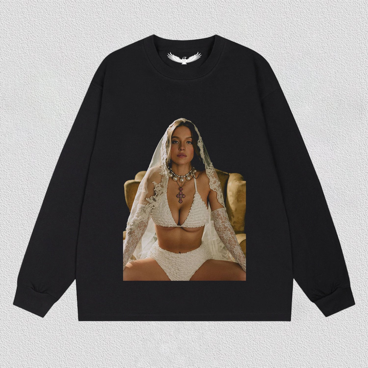 SYDNEY SWEENEY 12.5 TEE