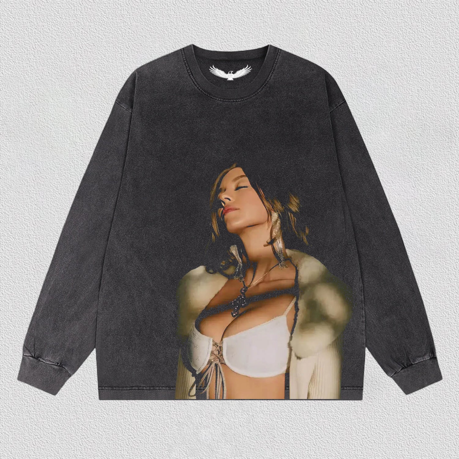 SYDNEY SWEENEY WEAR 5 TEE