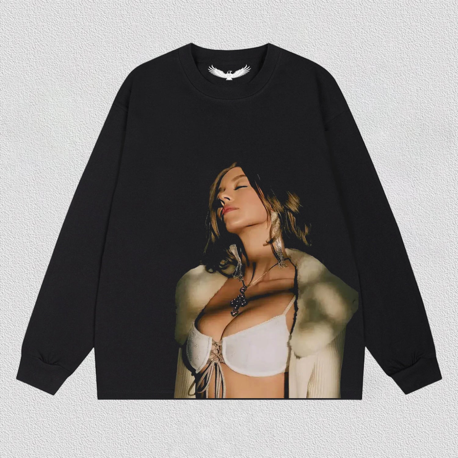 SYDNEY SWEENEY WEAR 5 TEE