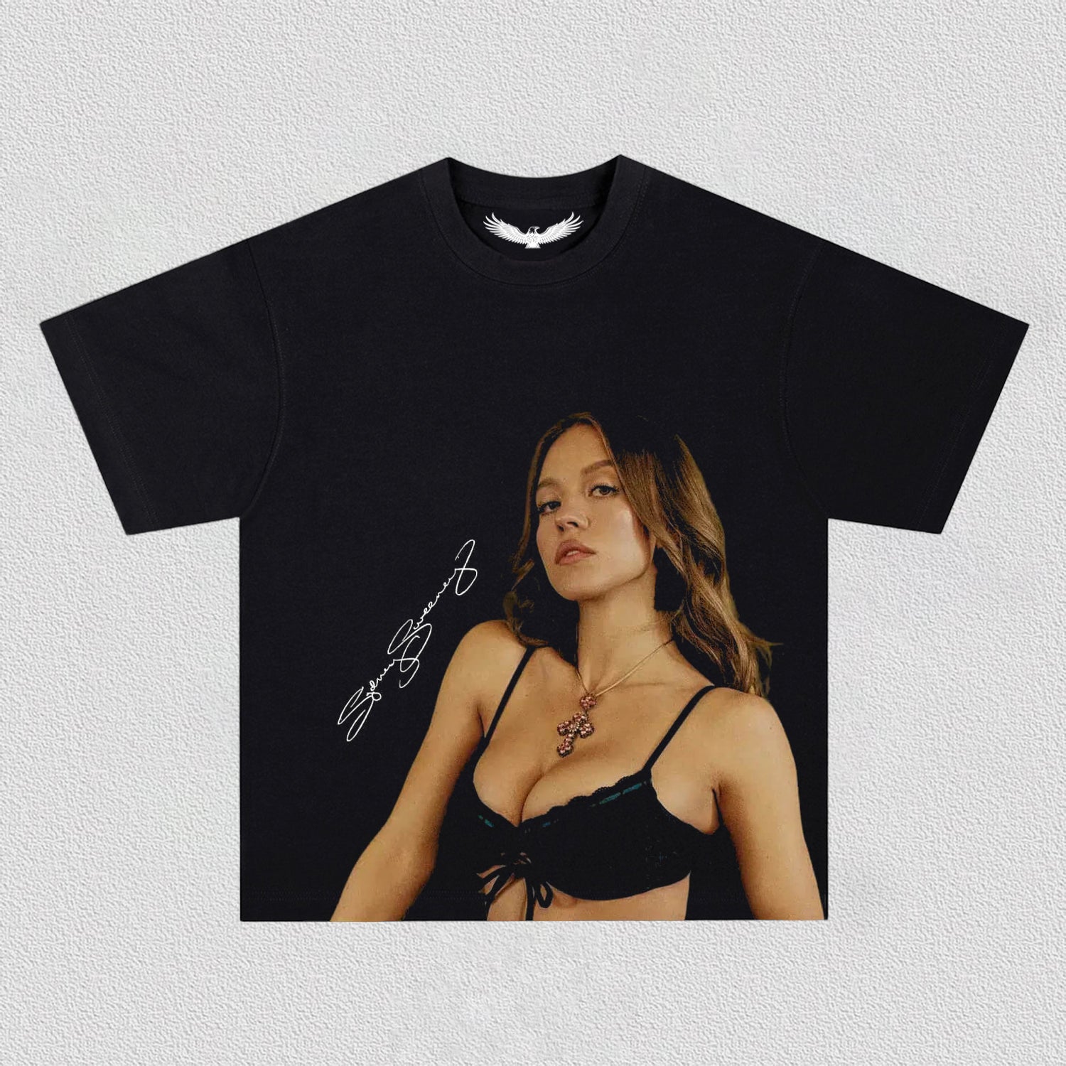SYDNEY SWEENEY WEAR TEE