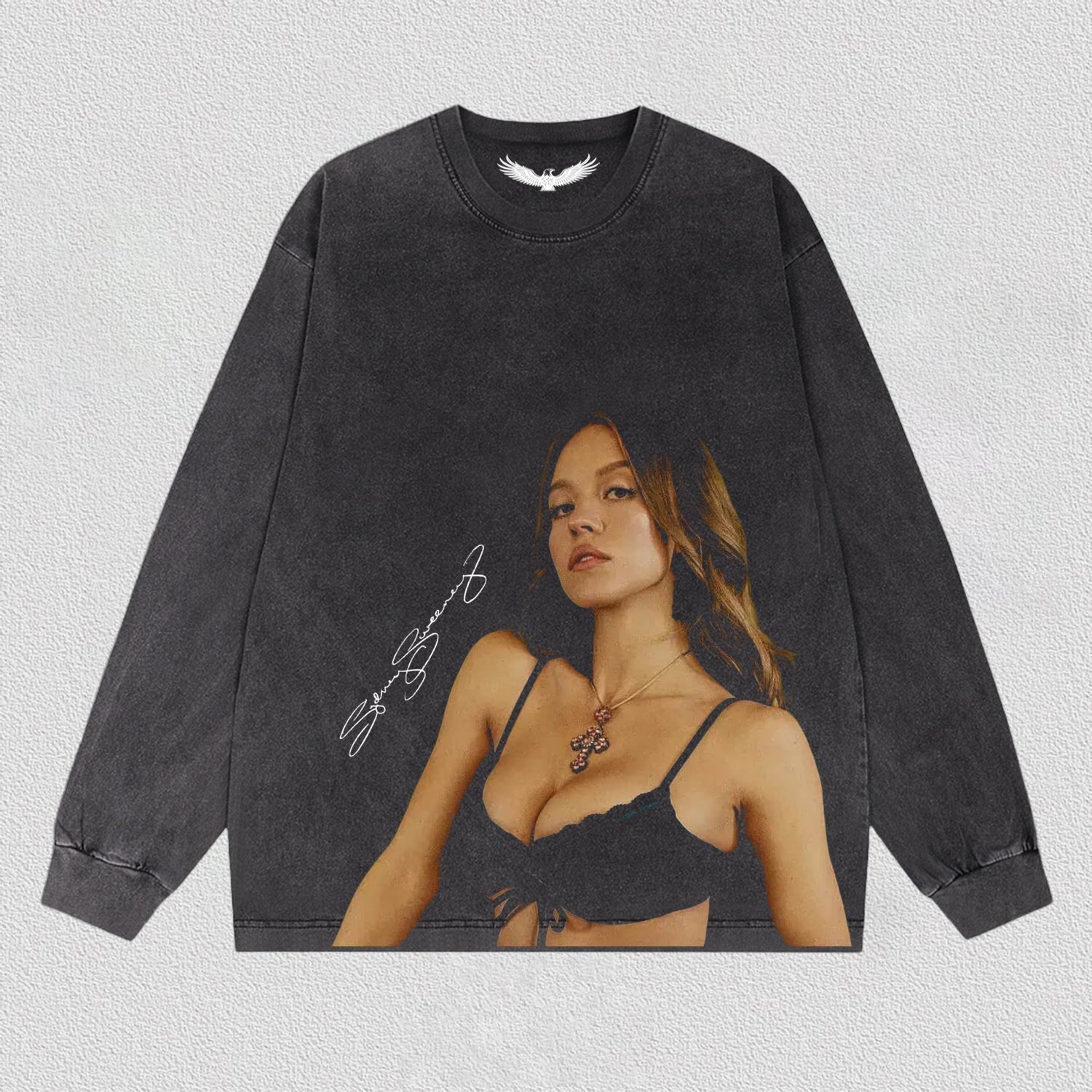 SYDNEY SWEENEY WEAR TEE