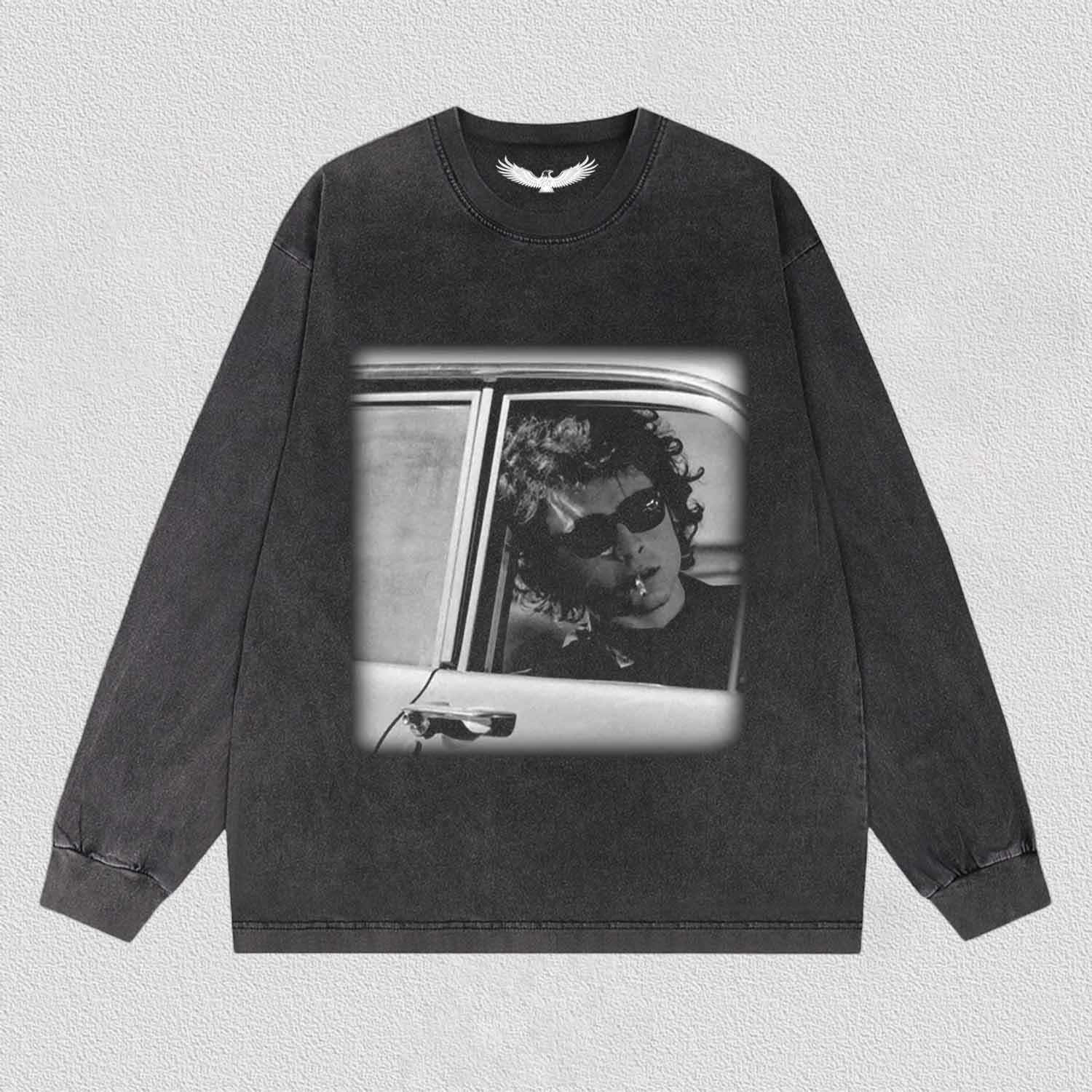 A COMPLETE UNKNOWN 3.6 TEE