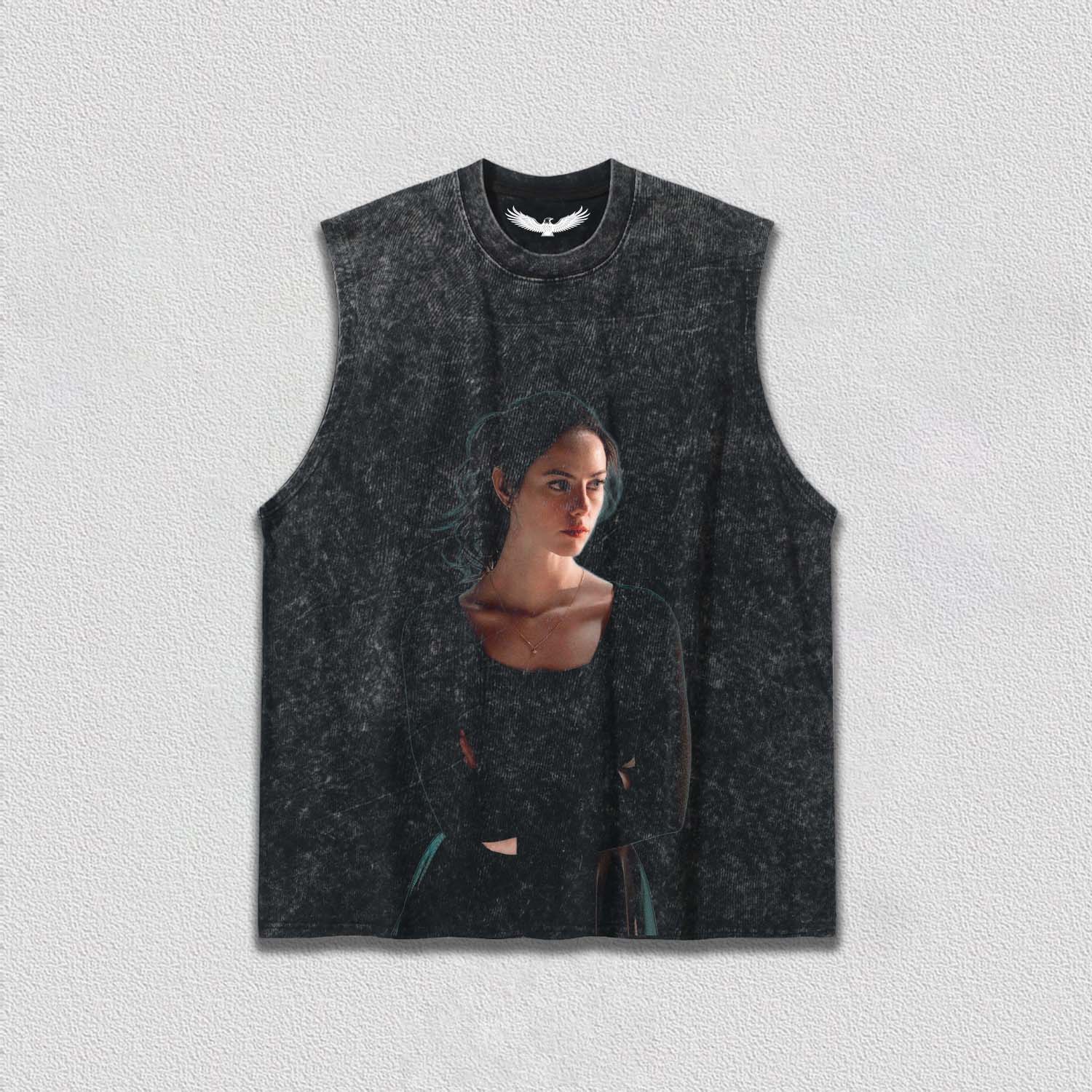 Kaya Scodelario TEE 2