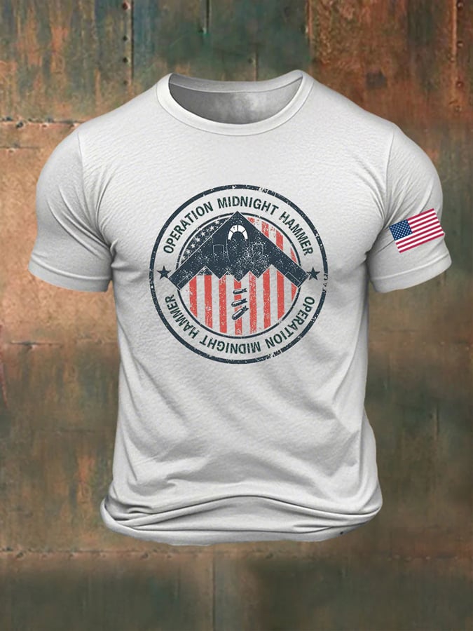 Men's Retro Midnight Hammer B-2 Spirit Print T-Shirt
