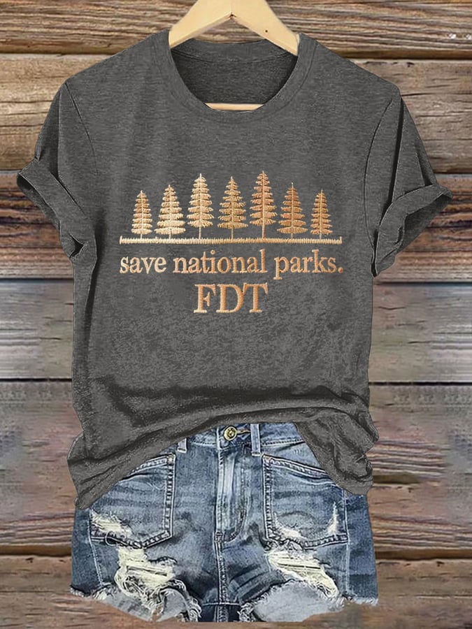 Women's Retro Save National Parks FDT Print T-Shirt