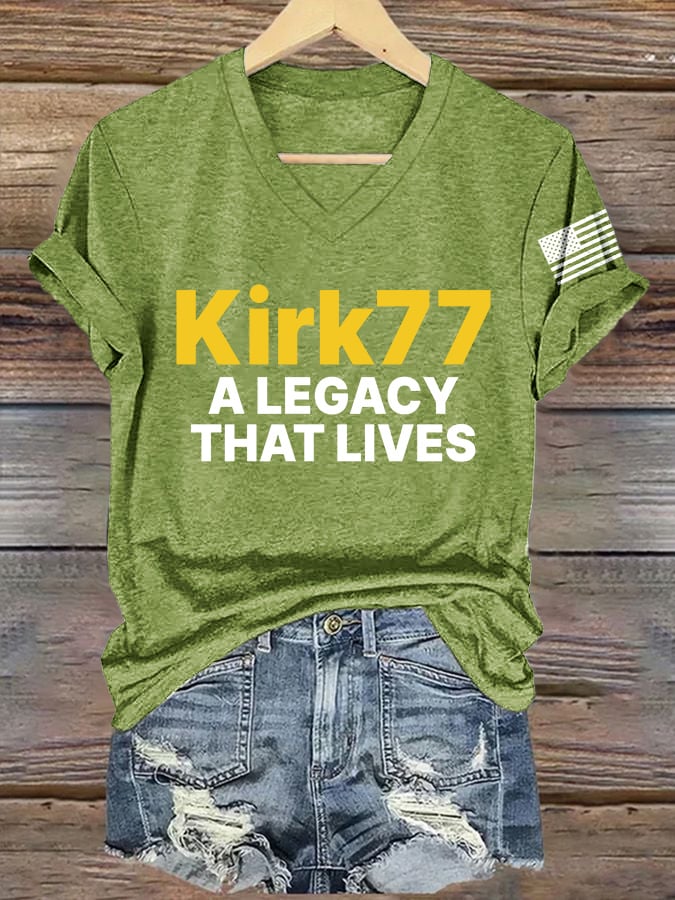 V-Neck Retro A Legacy That Lives Print T-Shirt