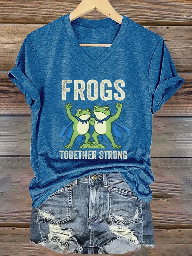 Women's Frogs Together Strong Printed T-Shirt