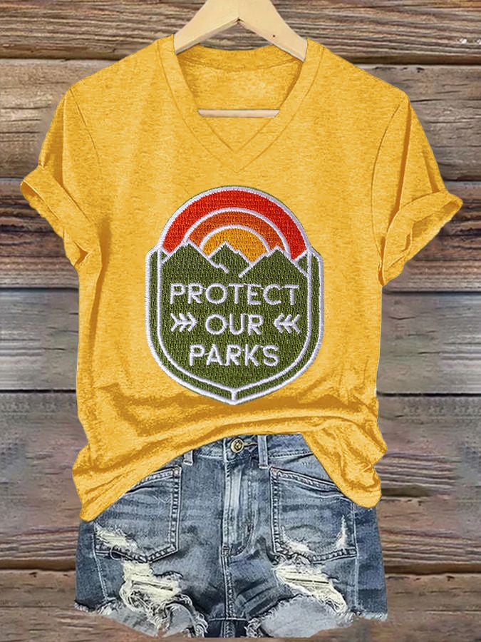 Women's Retro Protect Our Parks Print T-Shirt