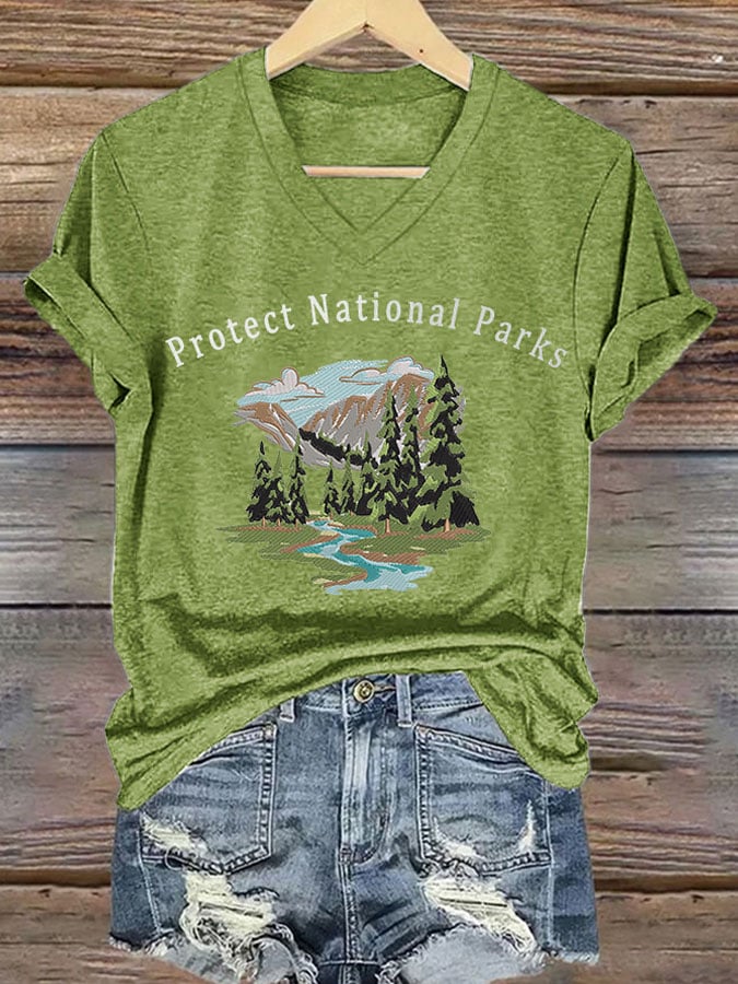 Women's Retro Protect Our National Parks Print T-Shirt