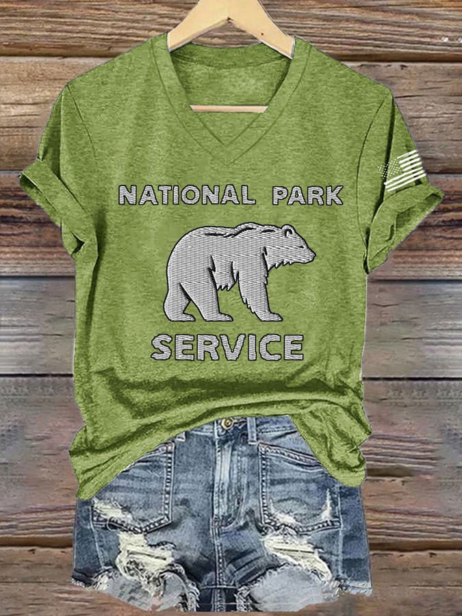 Women's Retro National Park Service Print T-Shirt