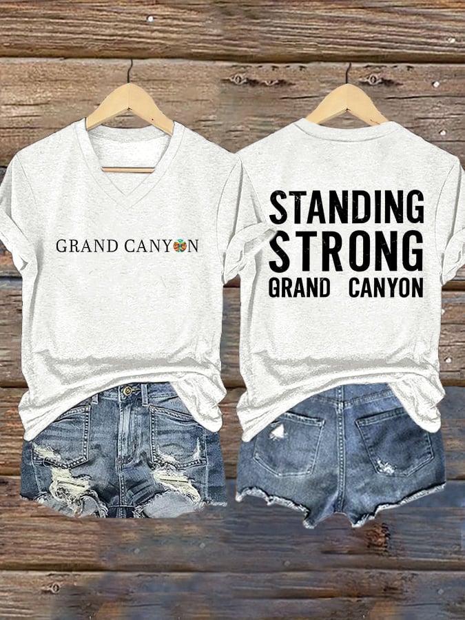 V-Neck Retro Standing Strong Grand Canyon Print T-Shirt