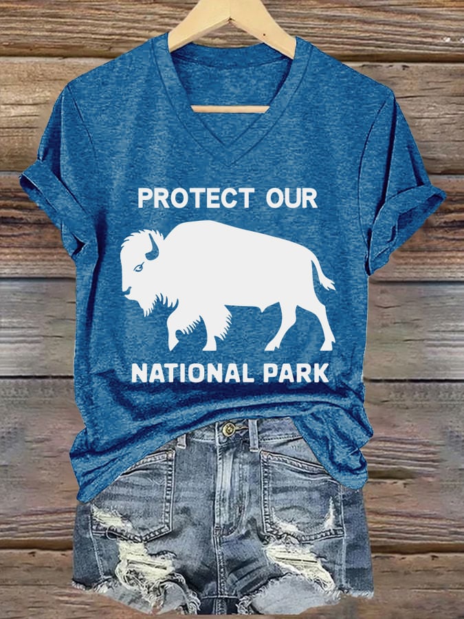 Women's Retro Protect Our National Parks Print T-Shirt