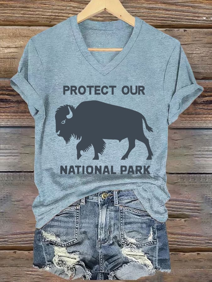 Women's Retro Protect Our National Parks Print T-Shirt