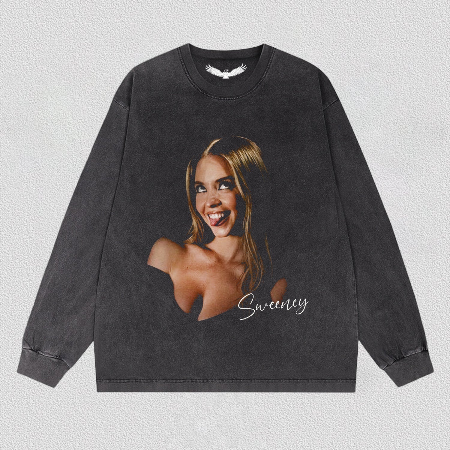 SYDNEY SWEENEY TEE