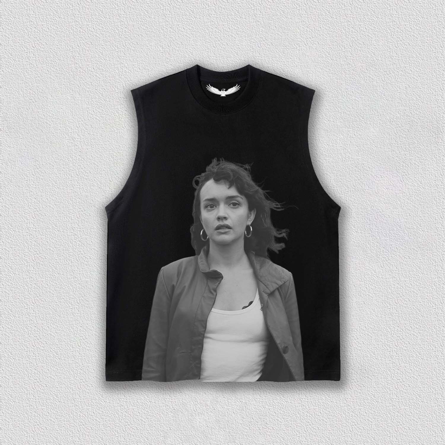 Olivia Cooke TEE 3