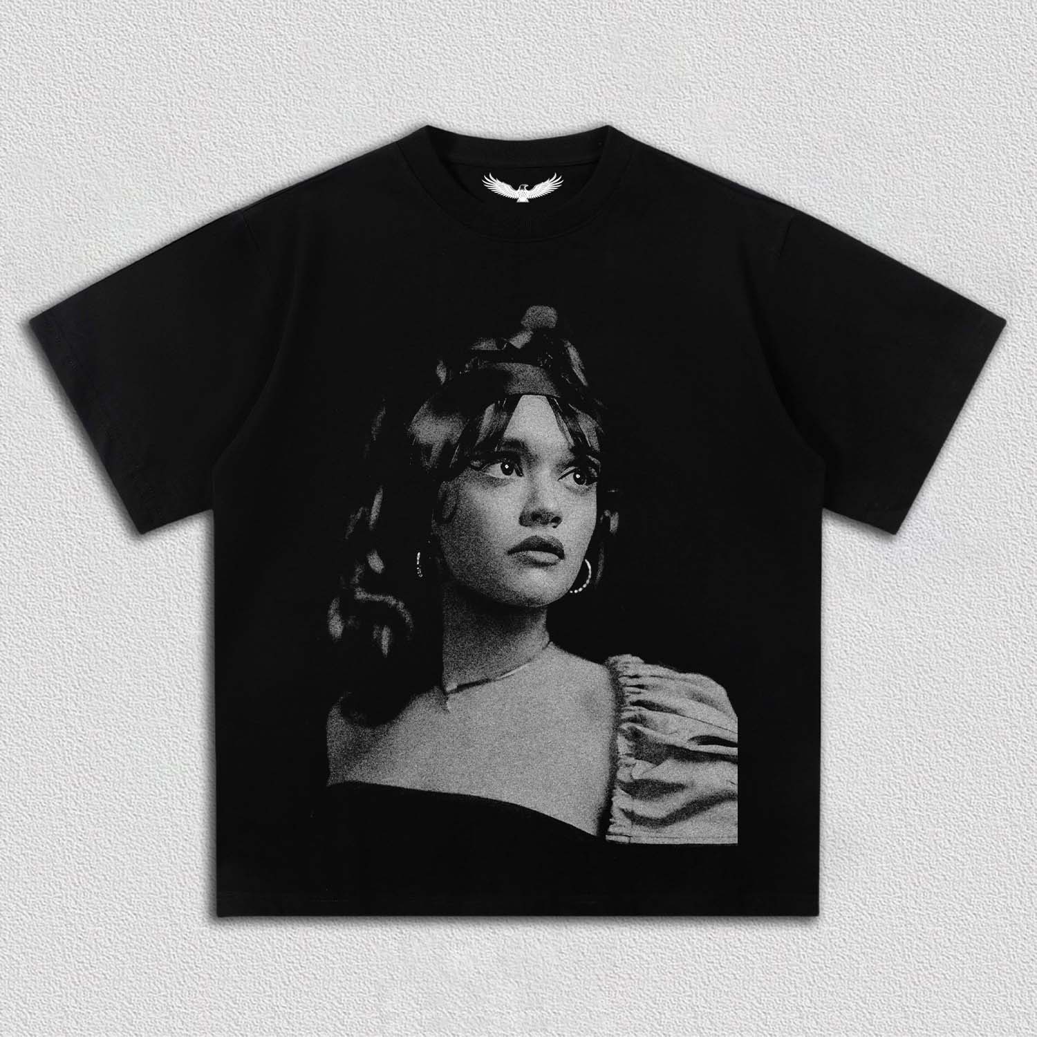 Olivia Cooke TEE 1
