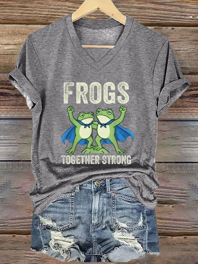 Women's Frogs Together Strong Printed T-Shirt